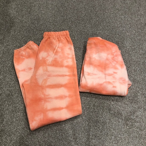 Urban Outfitters Pants - Orange tie dye oversized sweatsuit
